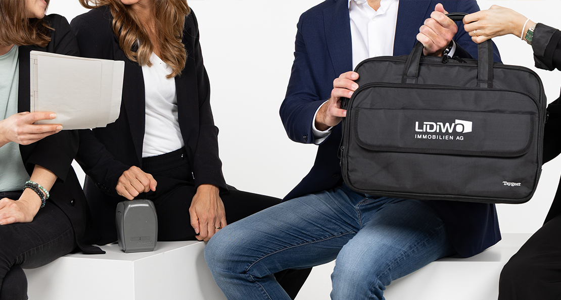 Dynamic Content Image